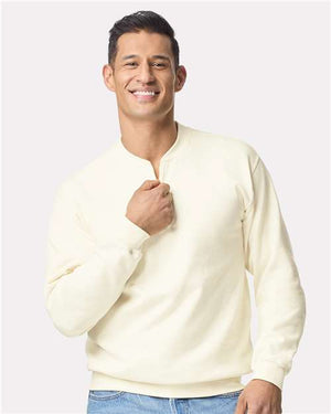 12465 Softstyle® Midweight 1/4 Zip Sweatshirt